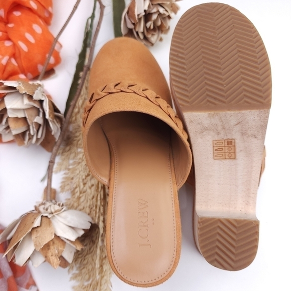 J. CREW Tan Clogs Sz 7½ - Picture 11 of 12